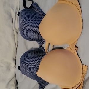 2 Victoria's Secret Gently used Padded Bras 34D